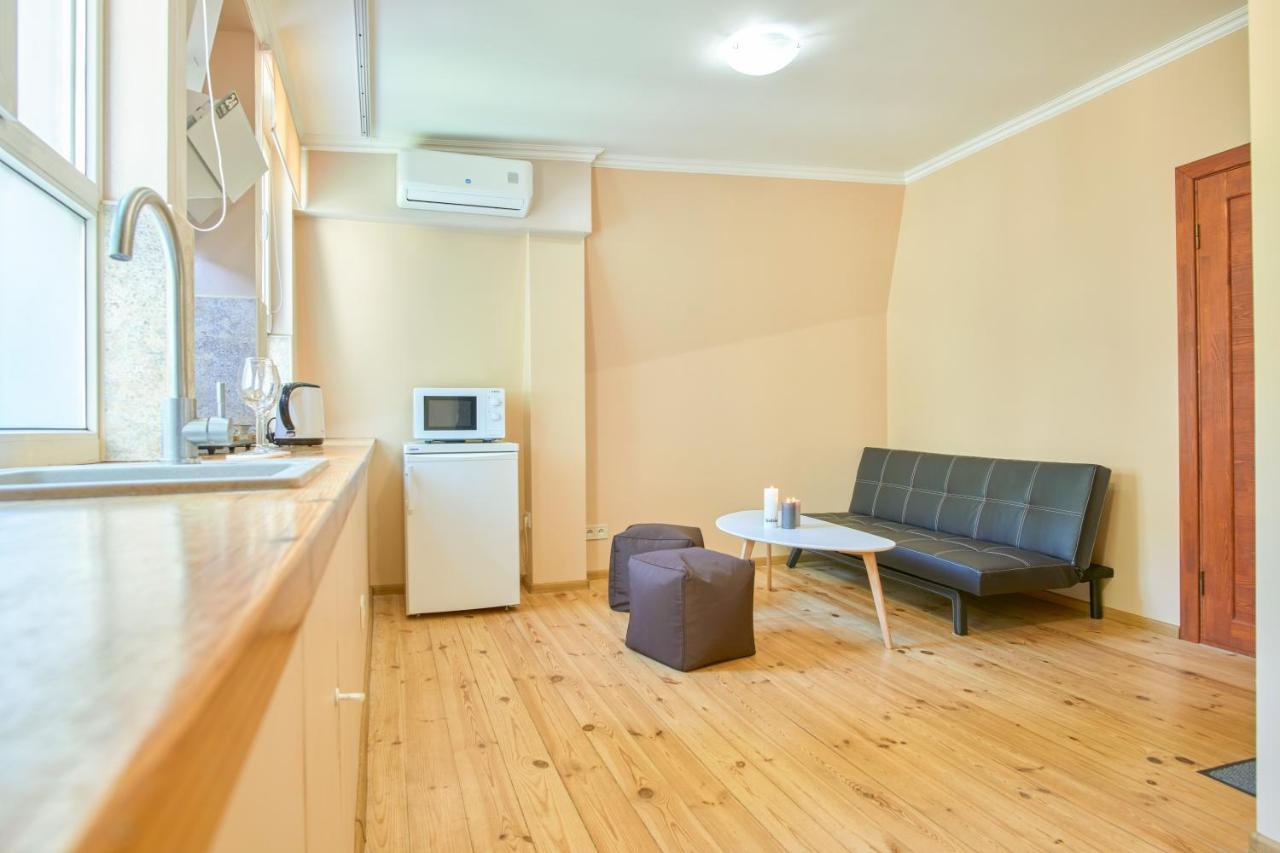 Odessa Comfort House Aparthotel ภายนอก รูปภาพ