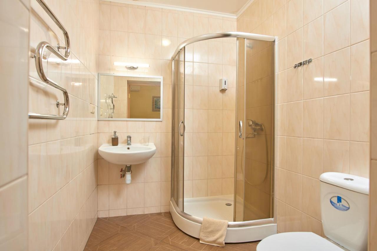 Odessa Comfort House Aparthotel ภายนอก รูปภาพ