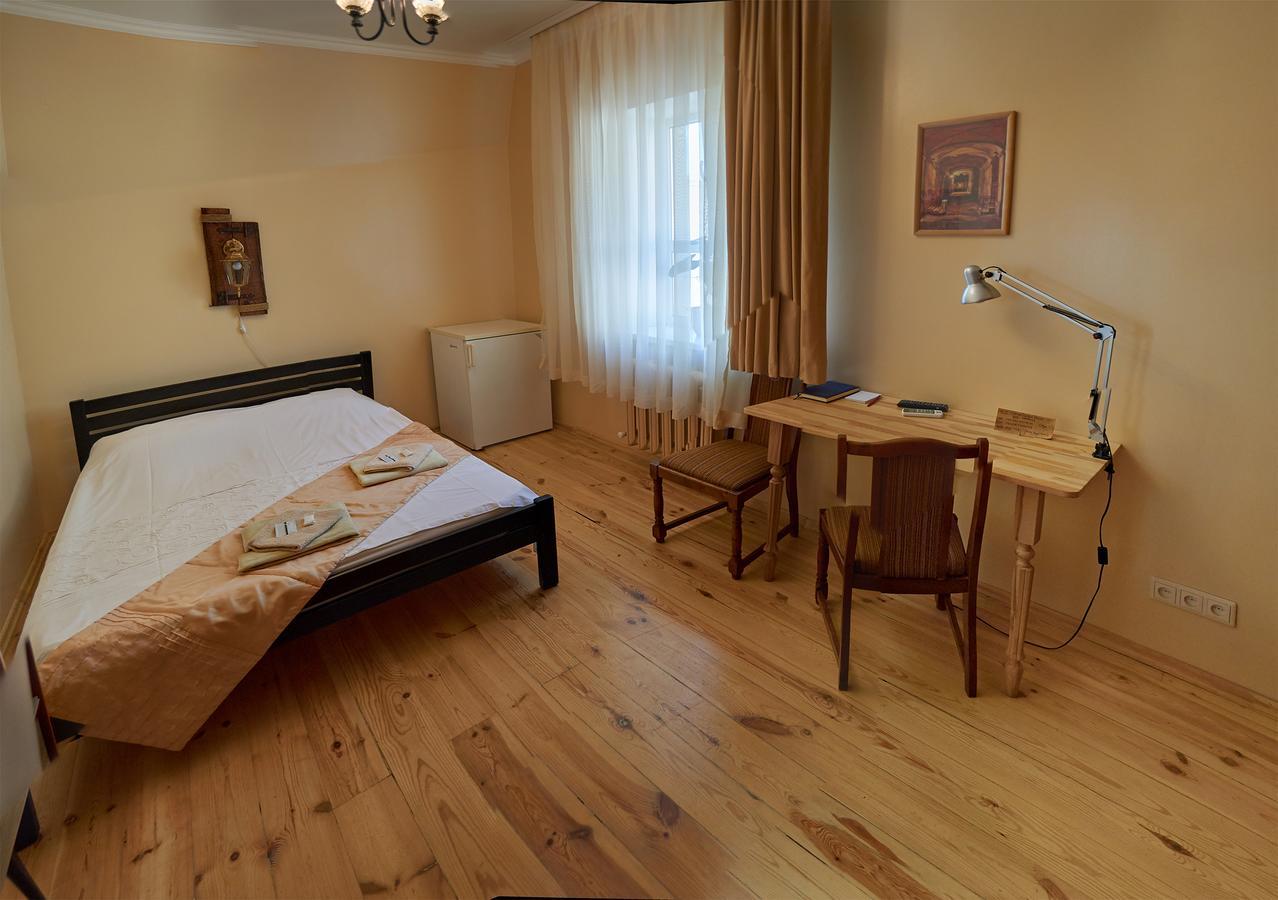 Odessa Comfort House Aparthotel ภายนอก รูปภาพ